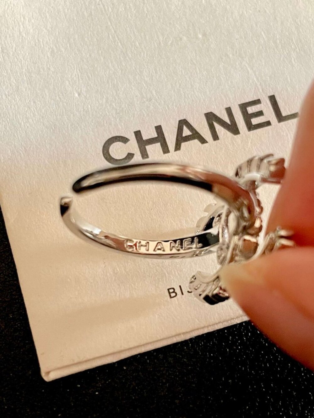 CHANEL Adjustable Open CC Logo Ring - Picture 4 of 5